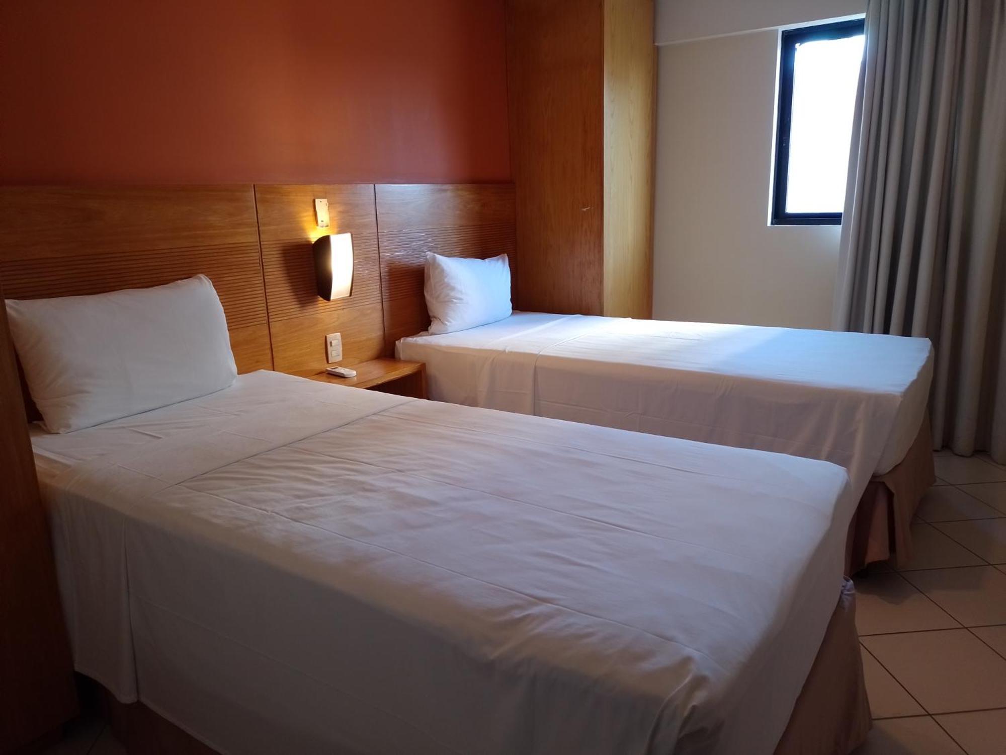 Natal Plaza Suites- Ponta Negra Экстерьер фото