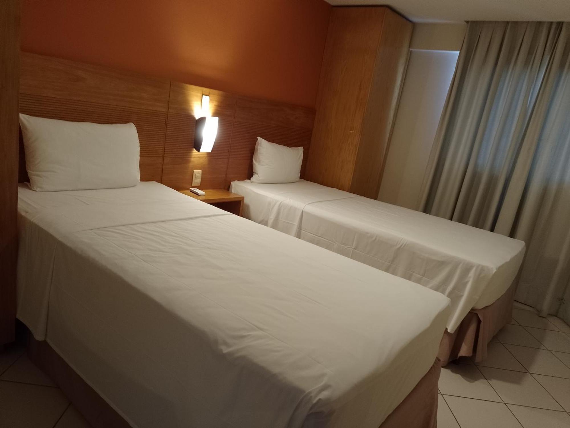 Natal Plaza Suites- Ponta Negra Экстерьер фото