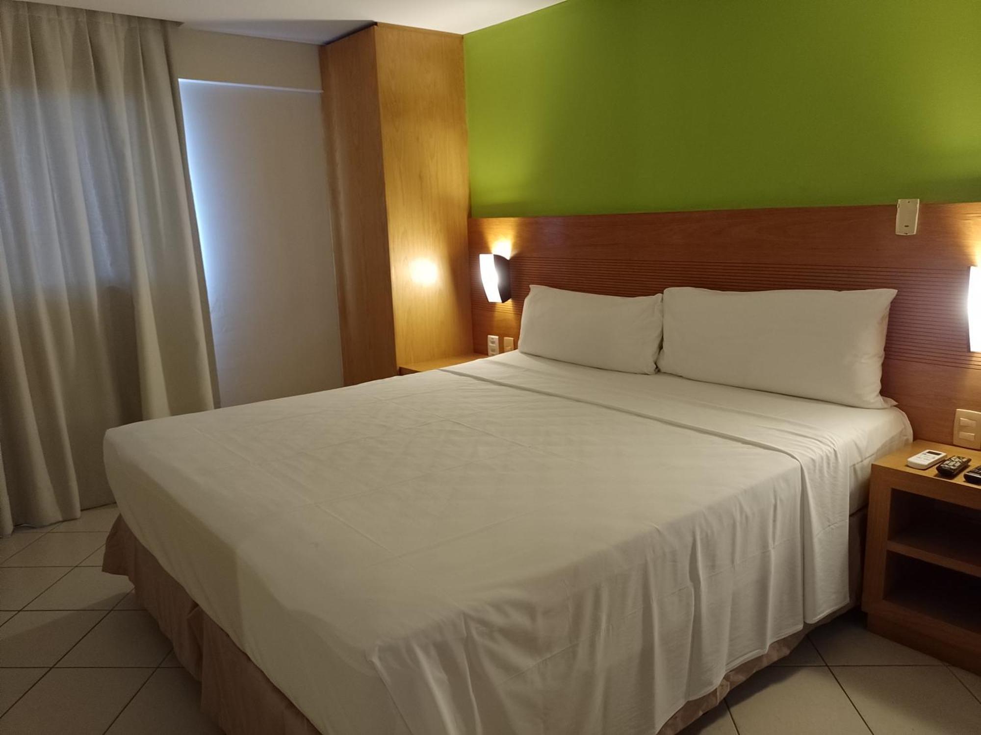 Natal Plaza Suites- Ponta Negra Экстерьер фото